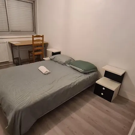 Appartement En Plein Centre Ville Pessac Avec 3 Chambres Buitenkant foto