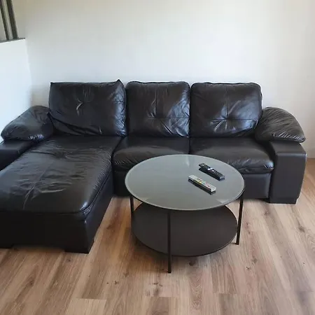 Appartement En Plein Centre Ville Pessac Avec 3 Chambres Buitenkant foto